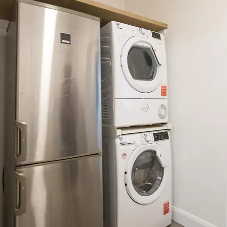 4 Bedroom House Between Sallins And Clane Close To Nass Ideal For Contractors Or Groups Of Workers * 基尔代尔