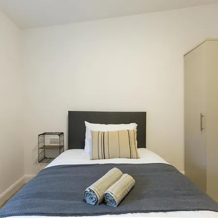 度假居 4 Bedroom House Between Sallins And Clane Close To Nass Ideal For Contractors Or Groups Of Workers